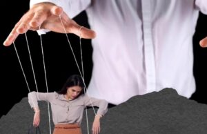 5. marta u sali NKC-a biće održan performans i debata „Devojka nije igračka – devojka je buduća žena“