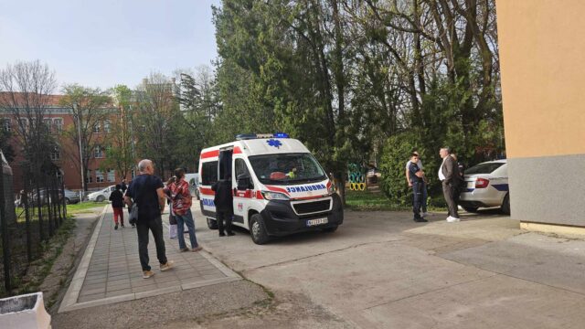 Nezgoda pred otvaranje mini fubalskog terena