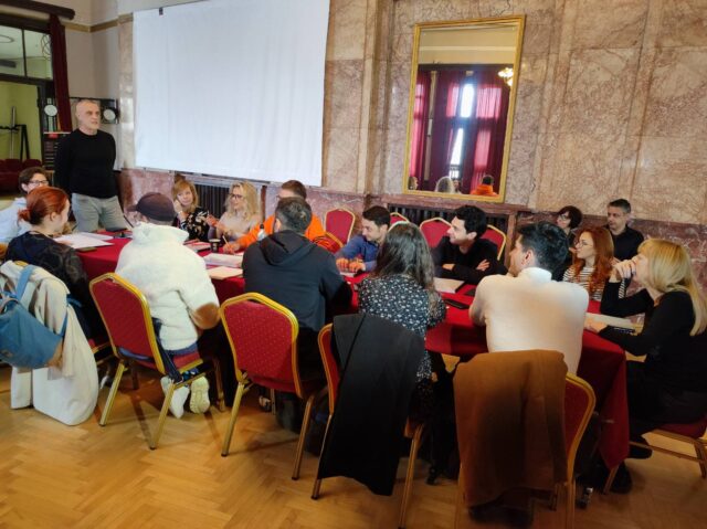 Predstava ,,Vrana u paunovom perju”