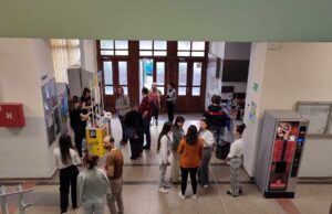 Sajam zapošljavanja 2. aprila na Filozofskom fakultetu u Nišu Drugi Sajam zapošljavanja na Filozofskom fakultetu okupio veliki broj studenata