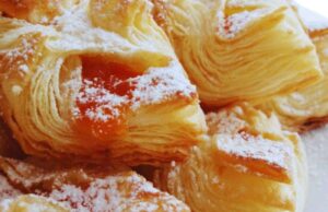 Sutra Salčićijada ispred Beogradske kapije Niške tvrđave Festivalu Salčića - Salčićijada