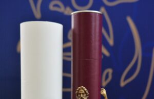 NAGRADA “BRANKO MILJKOVIĆ” 53. PUT U NIŠU: KONKURENCIJA VELIKA Jupiter na prestolu i povelja