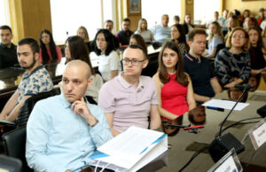 Predstavljanje Izbora za Evropski parlament 2024. na Pravnom fakultetu u Nišu Predstavljanje Izbora za Evropski parlament 2024. na Pravnom fakultetu u Nišu