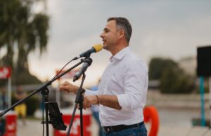 Aleksić poželeo Vučiću srećan put iz Niša, Stanković ga pozvao na duel Miroslav Aleksić