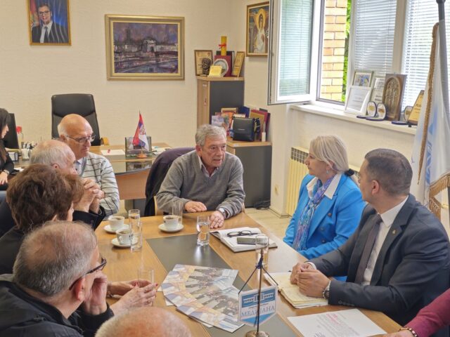 Penzioneri u poseti najvećoj niškoj opštini