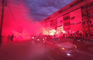 Protest Nišlija protiv rezolucije o Srebrenici Protest Nišlija protiv rezolucije o Srebrenici