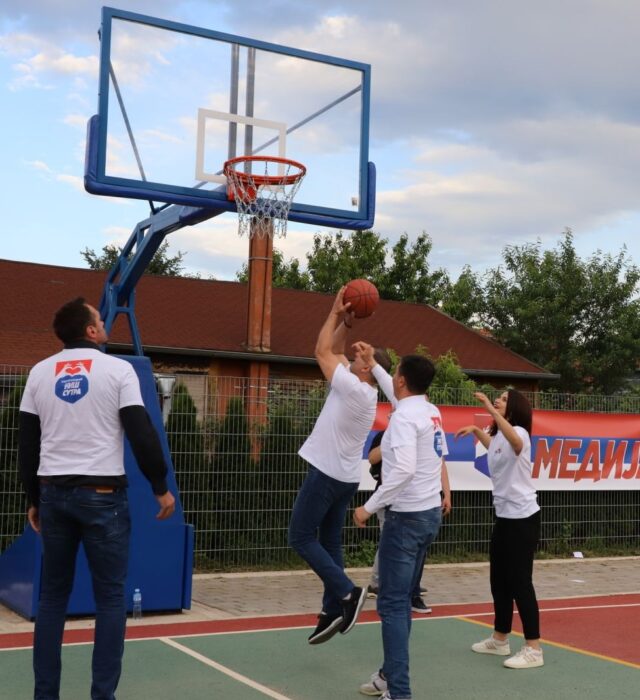 Revijalni basket