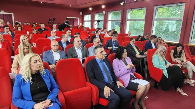 Sednica Skupštine grada Niša Sednica Skupštine grada Niša