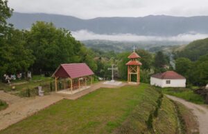 Ponovo će se čuti crkveno zvono u Ovsinjcu. U nedelju osveštenje krsta i zvona Selo Ovsinjac