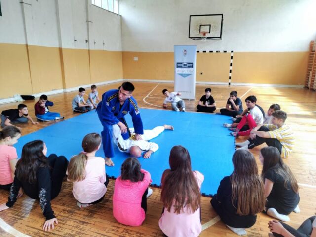 Seminari samoodbrane za niške osnovce