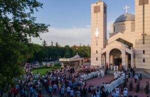 Niš danas obeležava gradsku slavu Sveti car Konstantin i carica Jelena Hram Sveti car Konstantin i carica Jelena