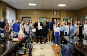 Po prvi put održana Niška škola prava – radionica za buduće pravnike Niška škola prava - radionica za buduće pravnike