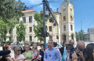 Opozicija optužuje v. d. predsednika Višeg suda da pomaže GIK-u da se njihove žalbe odbiju Opozicija optužuje v. d. predsednika Višeg suda