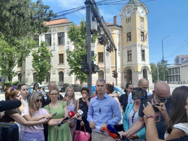 Opozicija optužuje v. d. predsednika Višeg suda