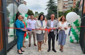 Otvorena Pantelejska pijaca sa 60 poljoprivrednih tezgi i 18 lokala Otvorena Pantelejska pijaca