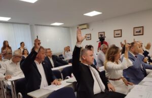 Promene u Panteleju: Dragan Pavlović na čelu opštine, Novićević novi-stari predsednik Skupštine Sednica skupštine Gradske opštine Pantelej