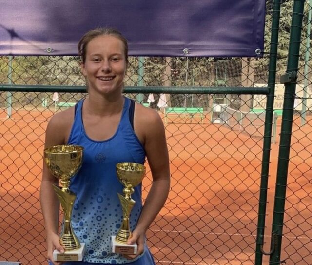 Anastasija Cvetković (TAŽ), šampionka dubla i treća u singlu