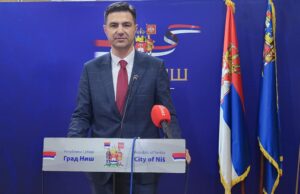 Gradonačelnik Niša Dragoslav Pavlović osudio napad na prostorije Pokreta za narod i državu Niš Dragoslav Pavlović