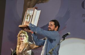 Gran pri „Naisa“ u rukama Nikole Rakočevića: Nisam podmitio žiri čupavcima, ali ću ih častiti Nikola Rakočević