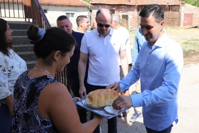 Obilazak Gornje Vrežine