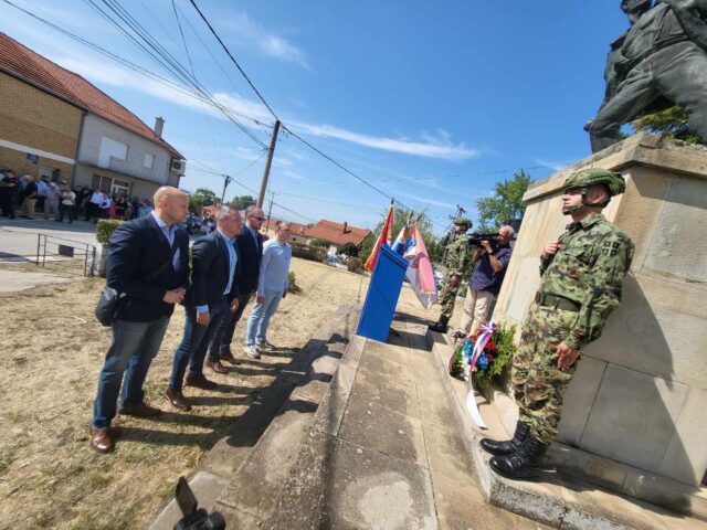Polaganje venaca i Gornjem Matejevcu