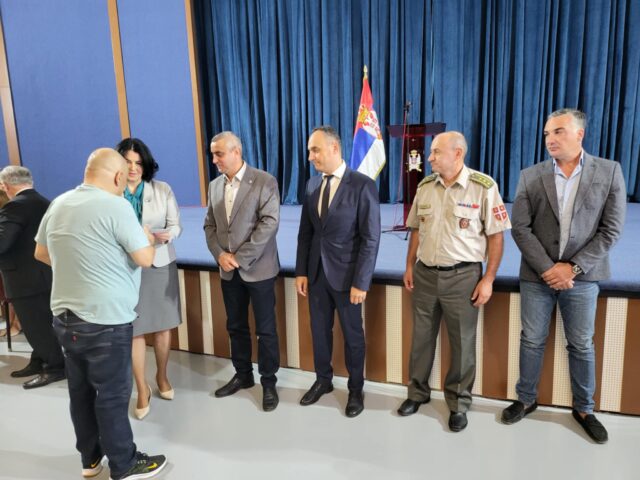 Uručenje boračke legitimacije Uručenje boračke legitimacije