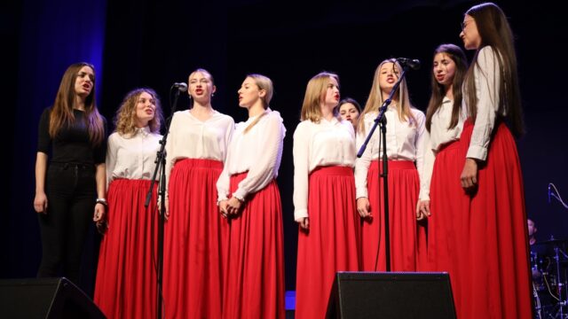 Etno grupa „Iva“