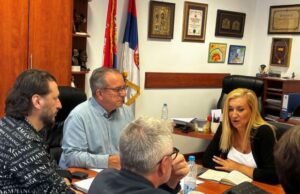 UKC Niš: Smanjenje i ukidanje listi čekanja prioritet Sastanak u Kliničkom centru Niš