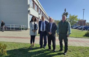 Za Dan „Srbijašuma“ 33 sadnice u OŠ Ivo Andrić Dan Srbijašuma U OŠ Ivo Andrić