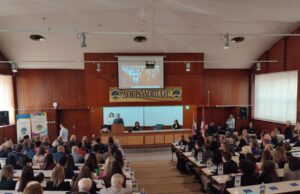 Ekonomski fakultet nagrađivanjem najboljih studenata obeležio 64 godine postojanja Ekonomski fakultet Niš