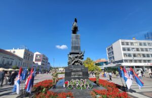 Sprema se obnova spomenika u Nišu, pregledano 213 spomen-obeležja Spomenik oslobodiocima na Trgu kralja Milana