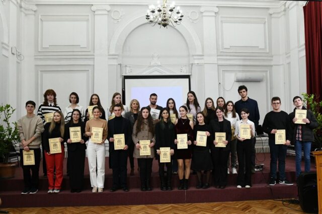 Takmičari u besedništvu Takmičari u besedništvu