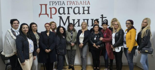 Uniju žena Pokreta za decentralizaciju