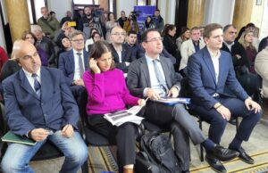 U Nišu predstavljen izveštaj Evropske komisije za Srbiju Predstavljen izveštaj Evropske komisije za Srbiju