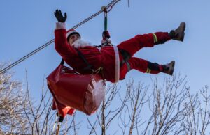 Kompanija Fazi ponosno nastavlja inicijativu Fazi Mraz za decu na jugu Srbije Fazi Mraz