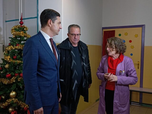 Gradonačelnik posetio Dečiju kliniku u Nišu