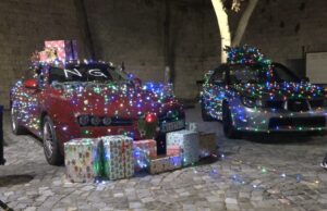 GO Crveni krst održala Humanitarni skup osvetljenih oldtajmera i drugih automobila Humanitarni skup automobila