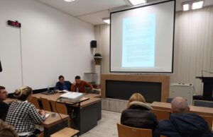 Medijana reguliše urbano pčelarenje na vrhu zgrada i broj ljubimaca u stanovima Javna prezentacija nacrta odluke koja se tiče držanja životinja