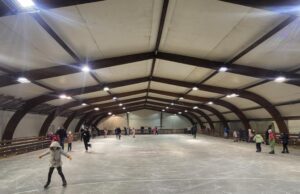 Otvoreno klizalište u Čairu, uskoro i prijava za školicu klizanja Klizalište Niš