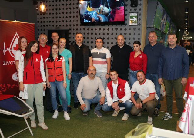 Život je krv Max Bet