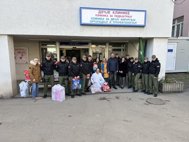 Paketići za najmlađe pacijente Kliničkog centra Niš