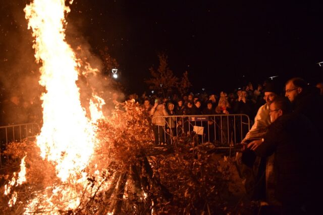Paljenje Badnjaka GO Medijana