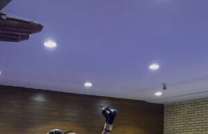 Mladi niški bokseri uspešni u svojim prvim profesionalnim mečevima Ognjen Mitrović