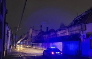 Lokalizovan današnji požar u štampariji Prosveta: Vatrogasci na oprezu požar u štampariji Prosveta