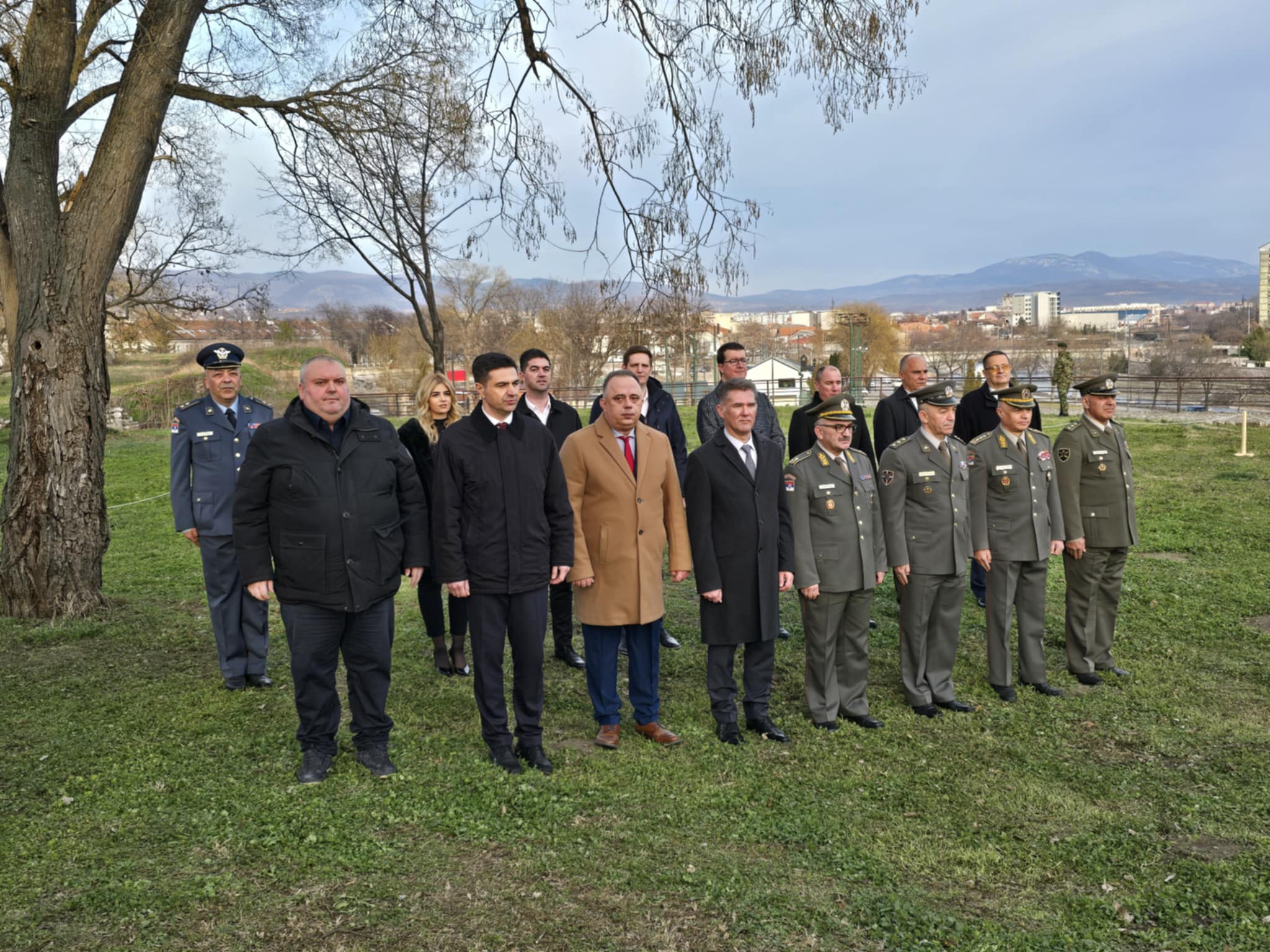 Prisutni na Počasnoj artiljerijska paljbi u Nišu