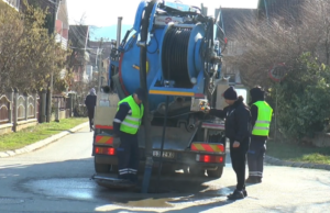 JKP „NAISSUS“ – Nekoliko delova grada bez vode zbog hitnih intervencija Radnici JKP Naissus