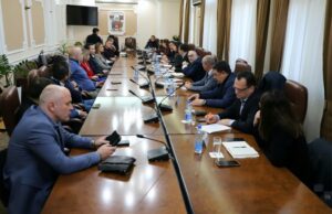 Ministarka Mesarović i Gradonačelnik Pavlović – Grad Niš i Vlada Srbije će zajedno raditi na rešavanju problema radnika Benetona Sastanak sa ministarkom Mesarović