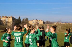 Mašinac „melje”: Velika pobeda od 9:0 protiv gradskog rivala ŽFK Mašinac