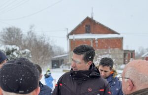 Gradonačelnik Pavlović razgovarao sa građanima sela Mezgraja Dragoslav Pavlović sa građanima Mezgraje
