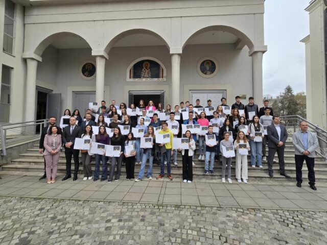 GO Medijana nagradila najbolje učenice i studente